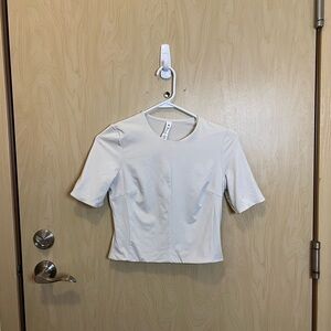 Womens lululemon crop top